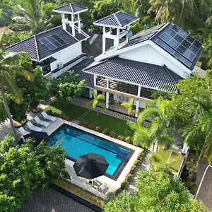 Wetland Hotel